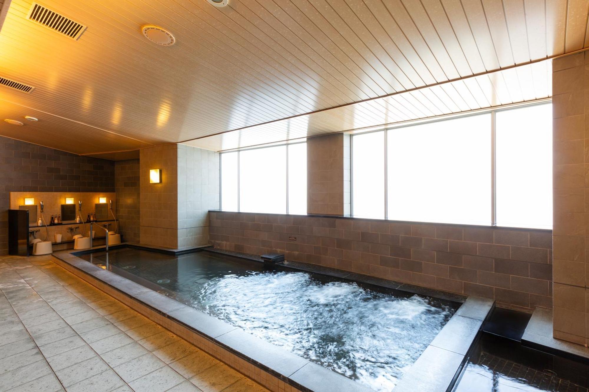 Tokyo Bay Maihama Hotel Тиба Экстерьер фото