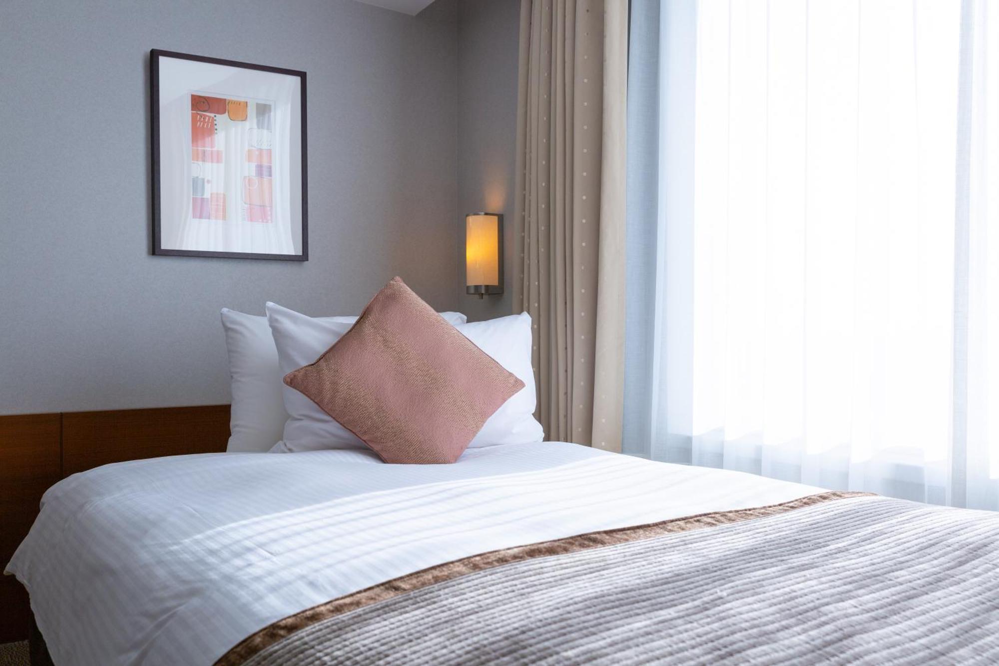 Tokyo Bay Maihama Hotel Тиба Экстерьер фото